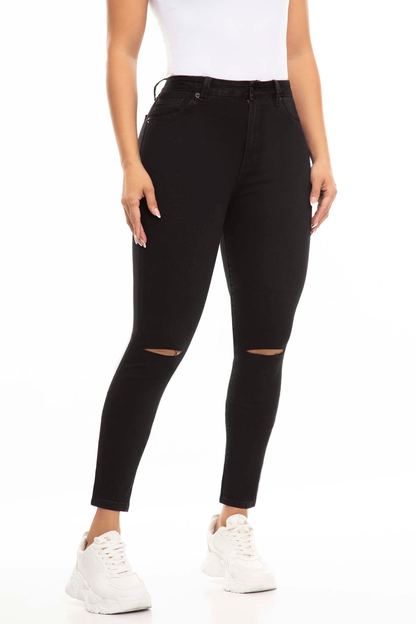 Ref. S9901 Black skinny elastic jeans ripped at the knees